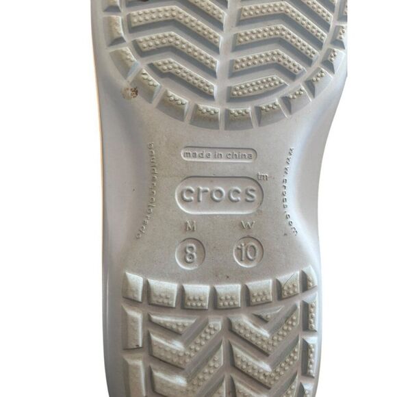 Crocs Unisex Classic Flip Flops M8 / W10 Light Gray Rubber Slip-Resistant Comfor - Picture 5 of 9